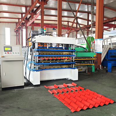 PLC-besturing Hydraulisch snijmachine Tr4 Tr5 golfmatig drielaags dakplaat voor Peru
