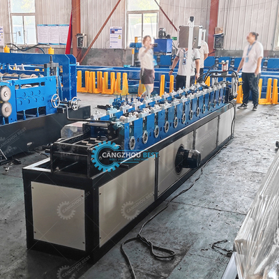 Zambia Populaire gegalvaniseerde staal rollende sluiter profiel Roller Door Roll Forming Machine