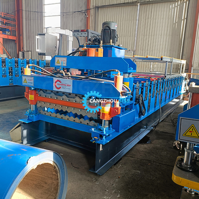 Het Dakbroodje die van het kleuren Trapezoïdaal IBR Staal Machine Hydraulisch Scherp Apparaat vormen
