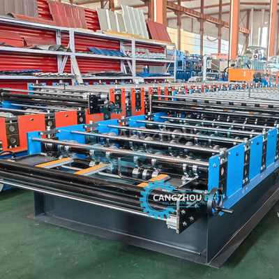 Hydraulische automatische afknipmachine voor het vormen van dakplaten
