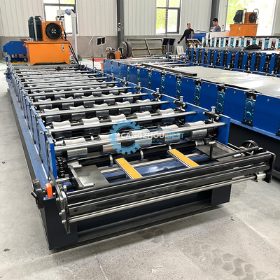 Het bamboetype kleurde het Verglaasde Broodje van de Dakwerktegel zich Vormt Makend Machine