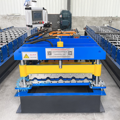 Het bamboetype kleurde het Verglaasde Broodje van de Dakwerktegel zich Vormt Makend Machine