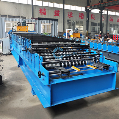 Hydraulisch snijden 5,5 kW gegalvaniseerd staal dubbellagig dakpaneel profiel rollen vormen machine