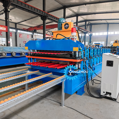 Dubbele laag metalen dakplaat Twee profiel in één rollen vormmachine 5,5 kW vermogen