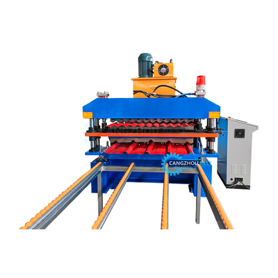 Dubbele laag metalen dakplaat Twee profiel in één rollen vormmachine 5,5 kW vermogen