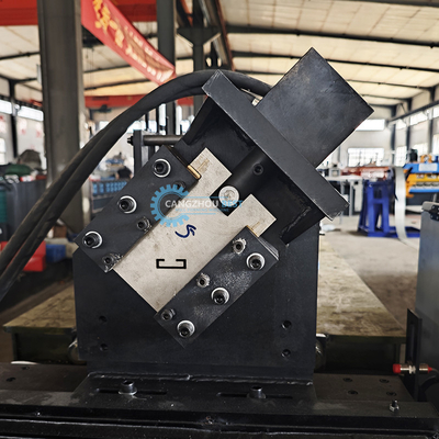 Hydraulisch snijden en doorsteken van hoofdkanaal rollen vormen machine
