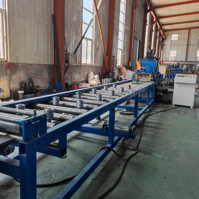 Automatische PLC-controle zelfvergrendelend deurframe koudrolvormende machine