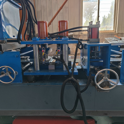 0.8-1.2 mm zelfvergrendelende dubbele kop deurraam rolvormende machine