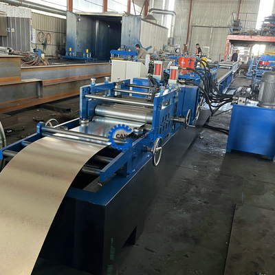 Hydraulische snijmachine met zelfvergrendeling gegalvaniseerd stalen deurraam rolvormende machine