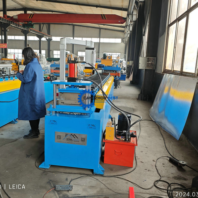 Gegalvaniseerde staalprofiel zijde muur hek maken rollen vormen machine