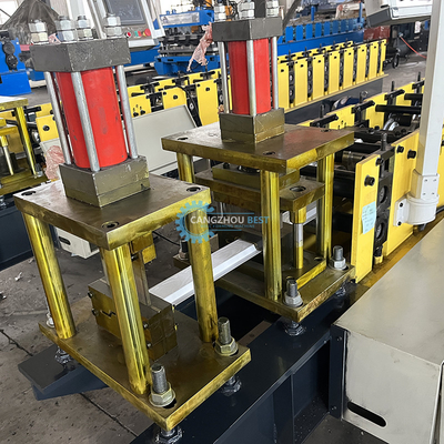 PLC-besturing Hydraulische schimmel snijmachine T-profiel V-vorm hek staal maken rollen vormen machine