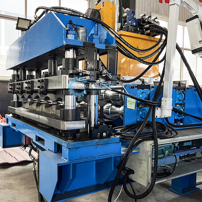 PLC-besturingssysteem 22 stappen Rollers Steel Profile Roof Tile Roll Forming Machine