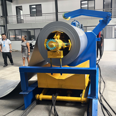 Steel Tile Delta PLC Control Double Layer Roll Forming Machine voor 0,25-0,6 mm materiaaldikte