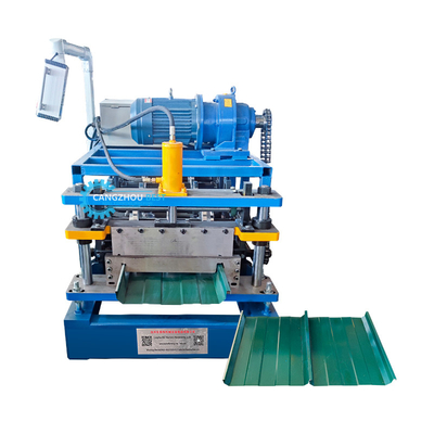 Hydraulisch afgesneden gegalvaniseerd staalprofiel Draagbare Kr18 staande naad dakrolvormende machine