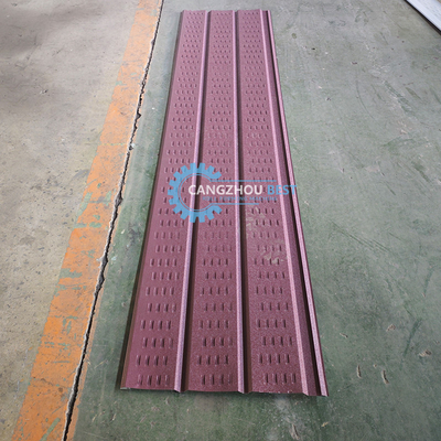 PLC-besturing Hoog snelheidsstaalwandpaneel Soffit-paneel maken rolvormende machine