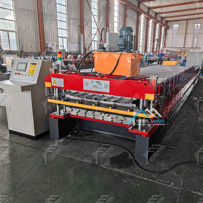 Een dakplaatmachine ontworpen door Inverter Delta voor nauwkeurige resultaten