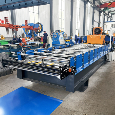 PLC-gecontroleerde rolvormende machine voor het vormen van metalen daktegels