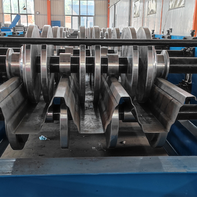 Automatische gegalvaniseerde metalen dekplaat rolvormmachine