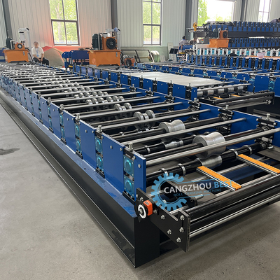 Dakenplaat rollen vormmachine 0,3-0,8 mm PLC-besturing 8-15m/min