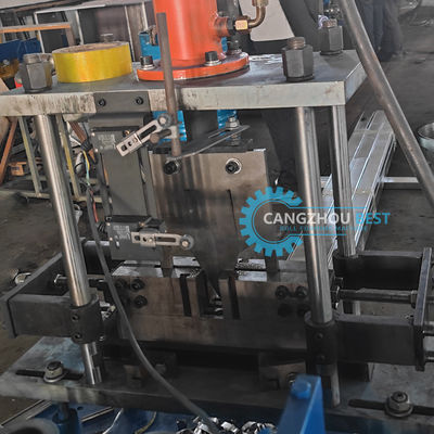 Automatically Change Size C Stud&U Track Mulit Size Steel Profile Roll Forming Machine