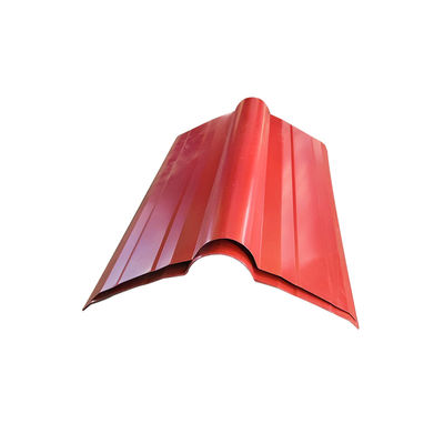 380V 50Hz 3-fase 15 stations Hoogwaardige 45# stalen nokstuk rolvormmachine met daknokstukmachine