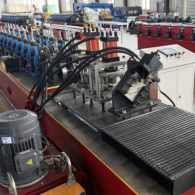 Auto Verandering Grootte Hoge snelheid CU Profiel Vliegend Snijbroodje Vormmachine