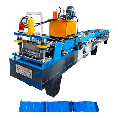 Zelfsluitende dakpaneelrolvormmachine