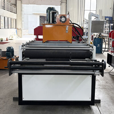 PPGI en GI Steel Coil Sheet PLC-besturing op lengte gesneden vormmachine